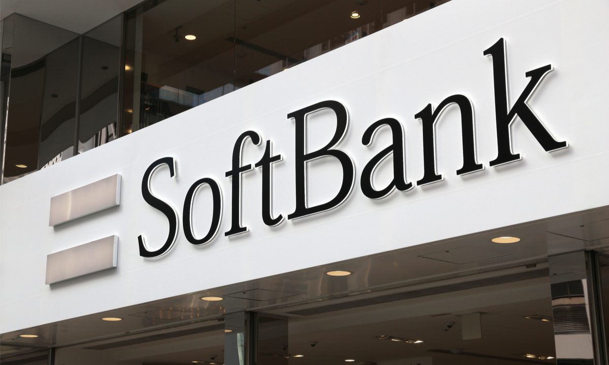SoftBank posted a loss as the Vision Fund remains in the red for the fourth quarter in a row
